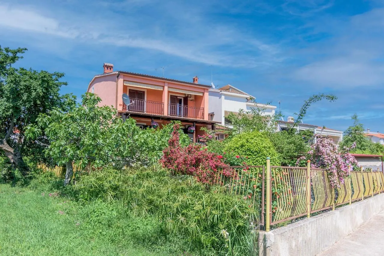 Apartments With A Parking Space Pula - 16053 location